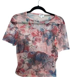 superdown Sheer Floral Short Sleeve Top